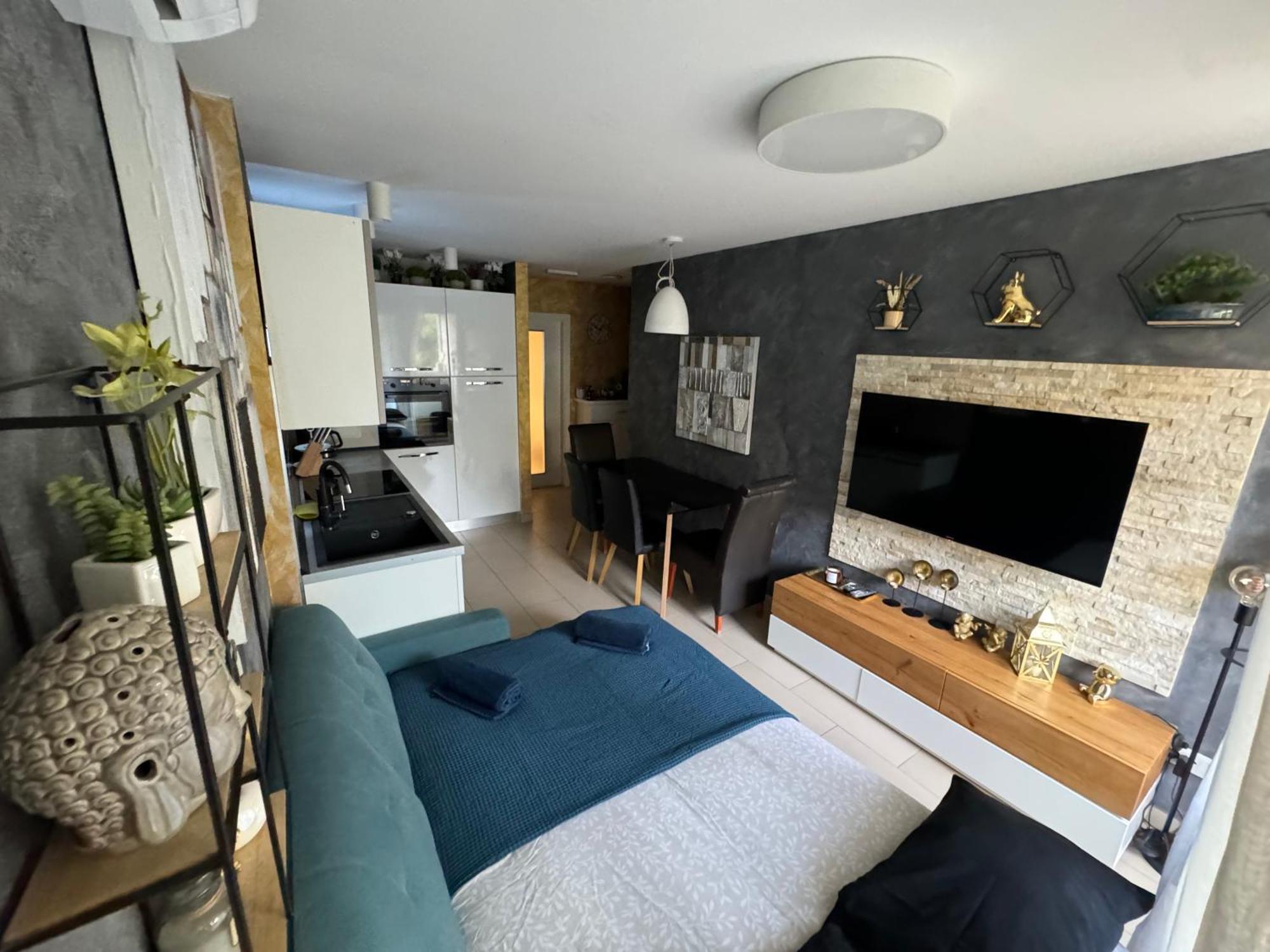 Apartment Astra With Private Parking Split Exterior photo